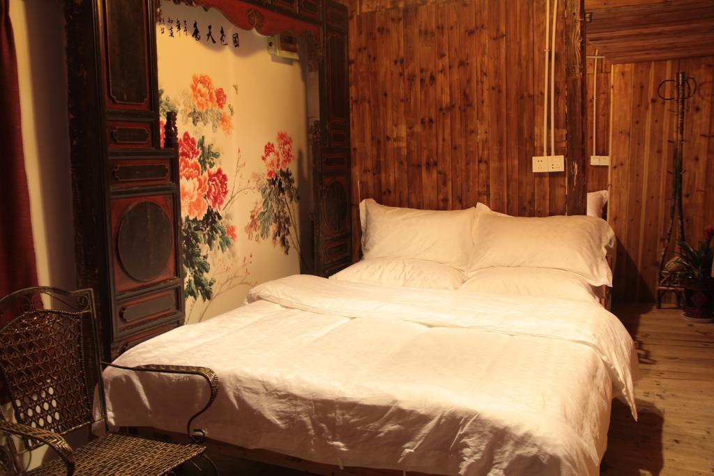 Old Street Courtyard Apartment Хуаншан Стая снимка